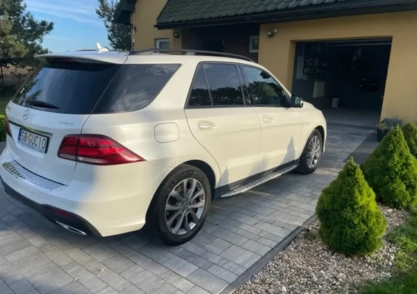 Mercedes-Benz GLE cena 196600 przebieg: 154000, rok produkcji 2018 z Kielce małe 79